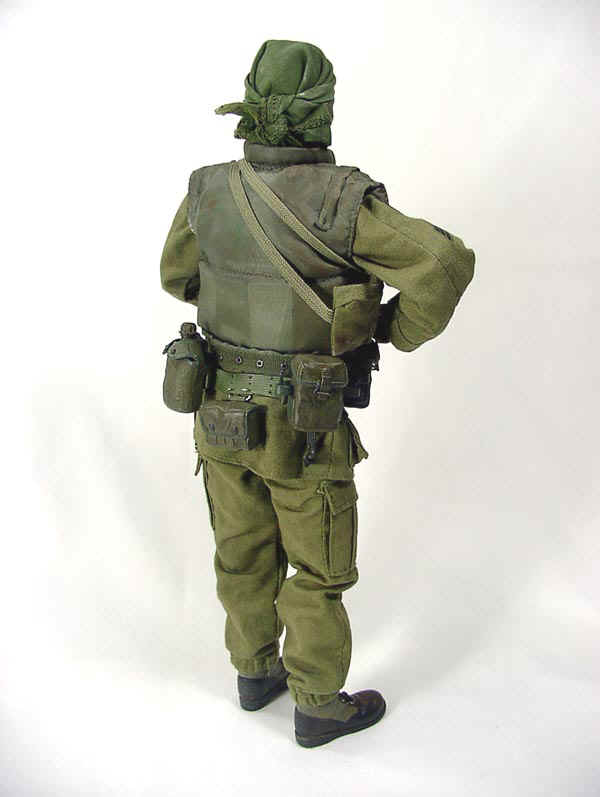 viet005.jpg (58854 Byte)