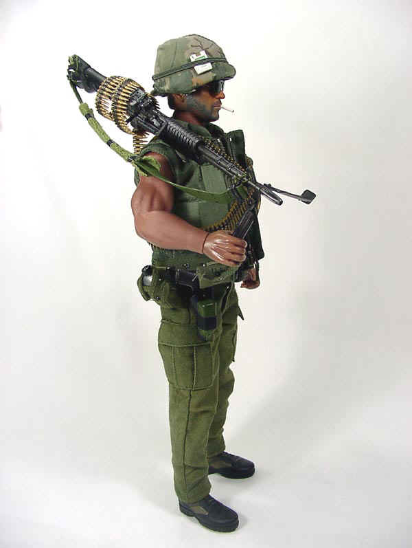 viet014.jpg (59744 Byte)